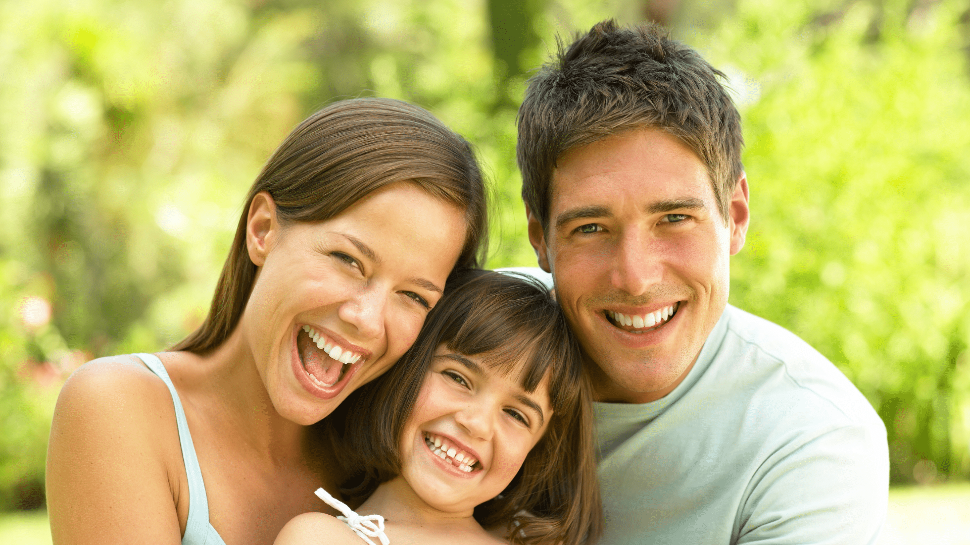 Family Smiling Quad City Orthodontics in Bettendorf, IA, Rock Island and Geneseo, IL